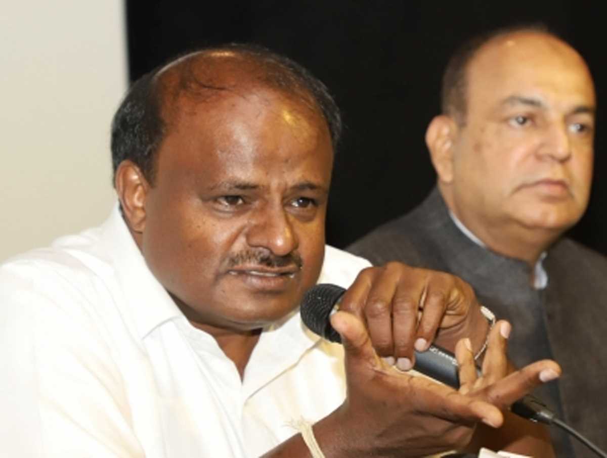 कर्नाटक में कुमारस्वामी के ब्राह्मण विरोधी बयान पर विरोध प्रदर्शन